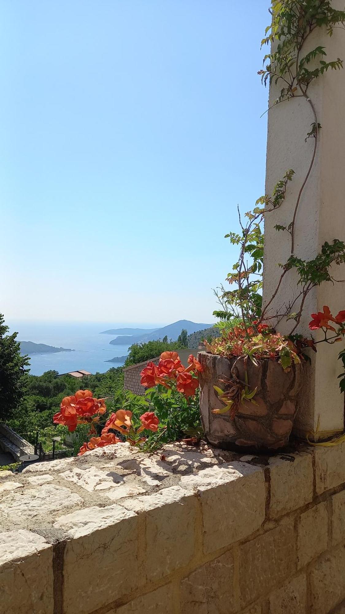 Villa Lidija Будва Екстериор снимка